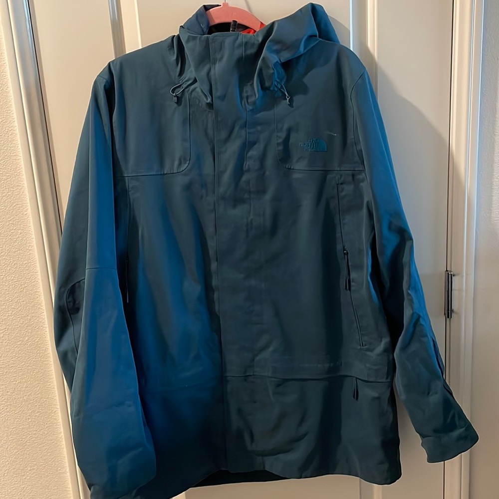 Blue Women’s Northface Jacket XL
